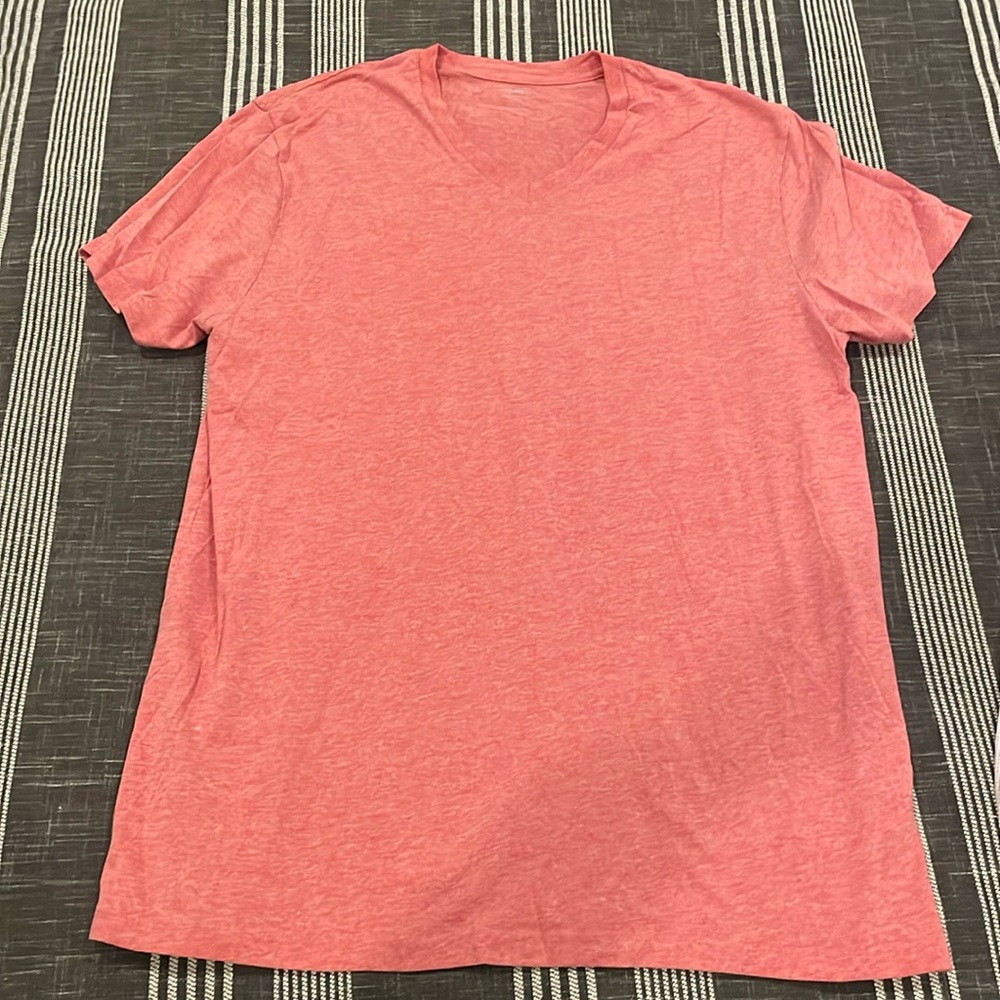 Old Navy V-neck T-shirt